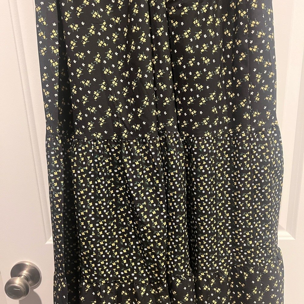 BloomChic Black and White Floral Maxi Dress - Picture 3 of 4